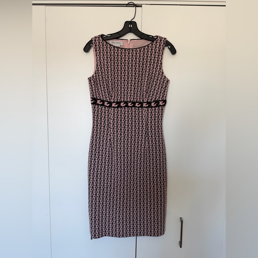 Kay Unger Pink & Black Patterned Sleeveless Midi Sheath Dress